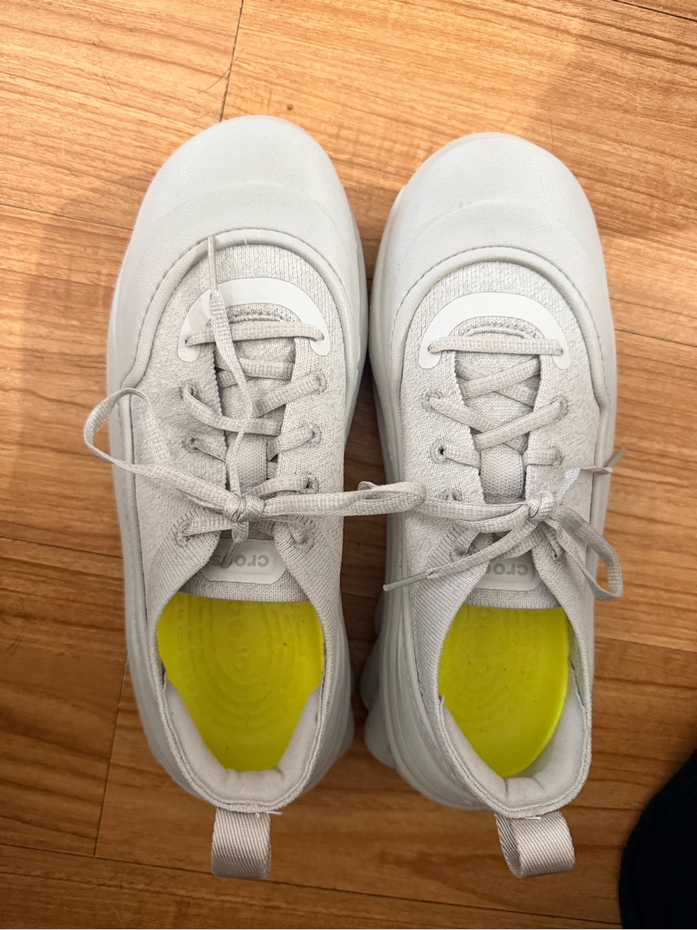 CROCS grey Sneakers with Neon Yellow Insole